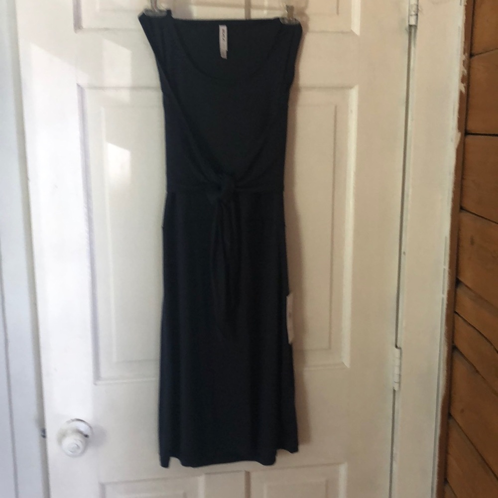 RVCA Navy blue peekaboo back dress NWT LG